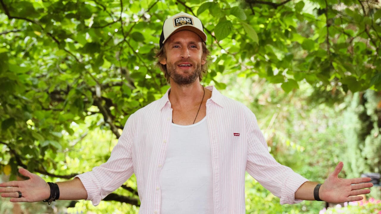 Philippe Lacheau : le roi de la comédie française populaire