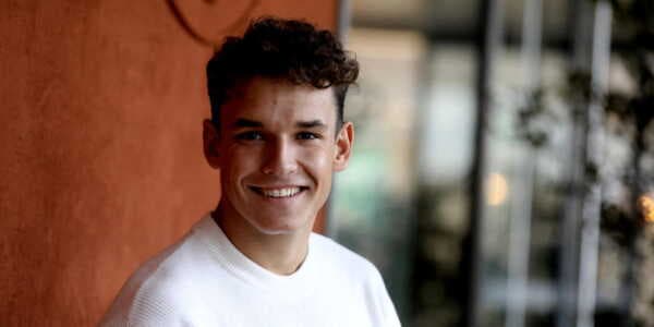 Théo Curin dénonce le racket du handicap automobile