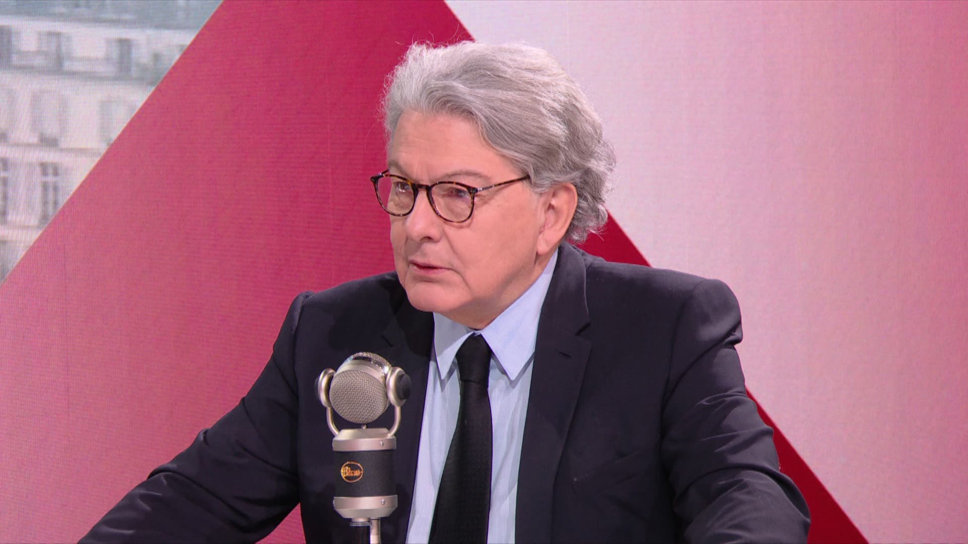 Breton banni des USA : quand l'Europe joue les censeurs