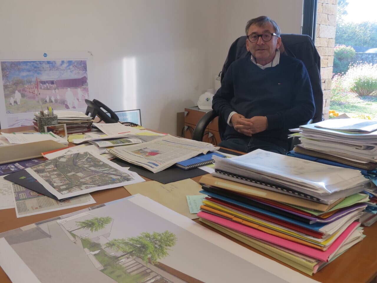 Aymar Rivallin: 36 ans de résistance locale face aux élites