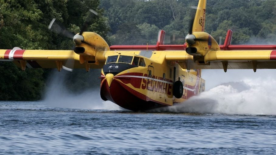 Incendies : la France, championne du monde des pompiers volontaires... et des mensonges ministériels