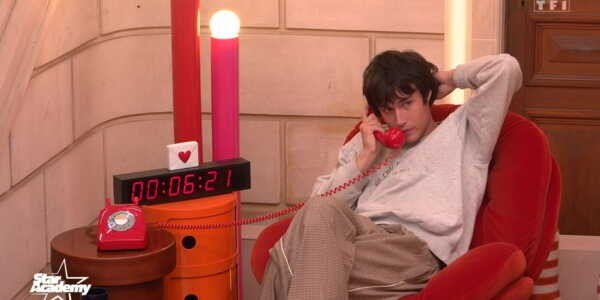 Star Academy : Cameron, le barman qui « aurait pu passer en national »